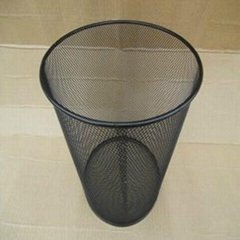 Trash can ,wire trash can