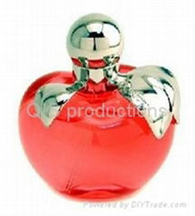 Perfume bottle