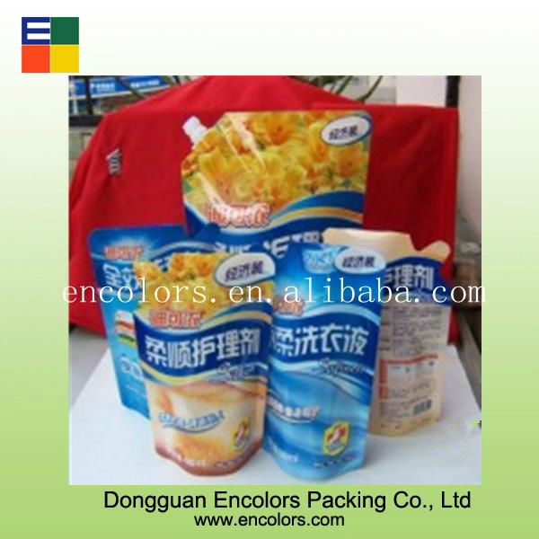 Plastic side gusset detergent bag