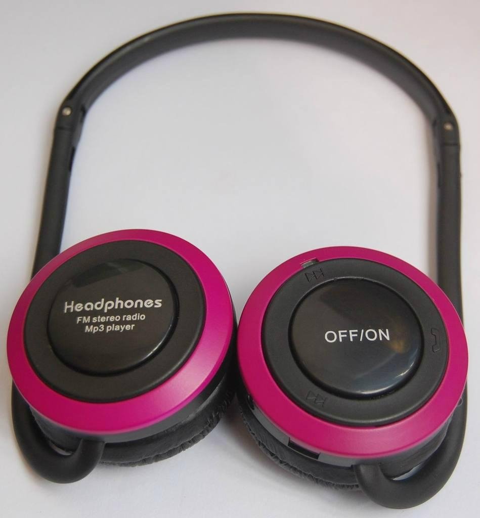 Wireless Bluetooth headset MP3 earphone  3