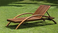 Wooden Beach Lounge Chair 