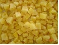 canned pineapple in chunks
