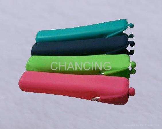 2012 New fashion silicone umbrella bag,with waterproof and customized logo 3