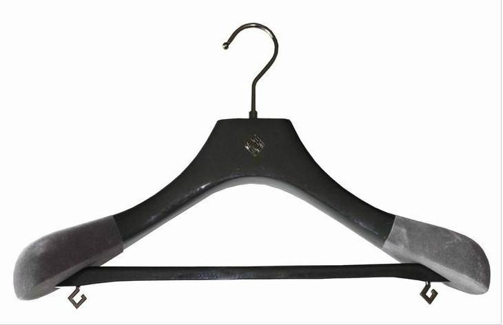 Luxury wooden hanger for garment 4