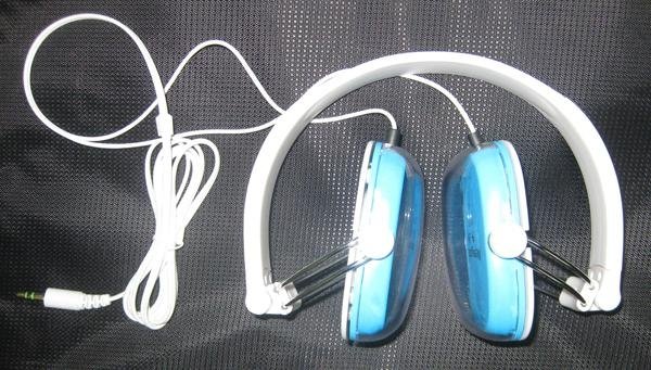 Elegant foldable music headphone 2