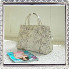 2012 latest design tote bags for ladies