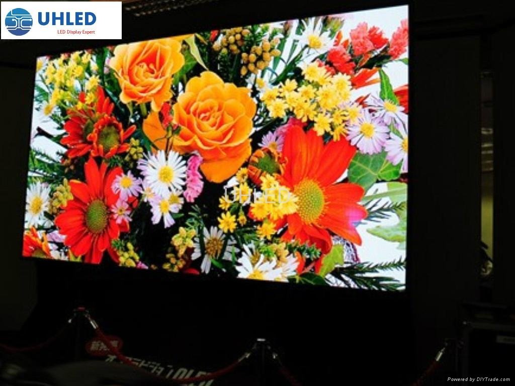 UH high resolution outdoor P12 LED dispay 5