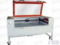 GL-1480 Advertising Handbag Laser Cutting Machine 1