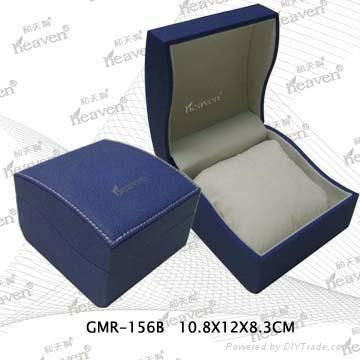 Plastic watch box 2