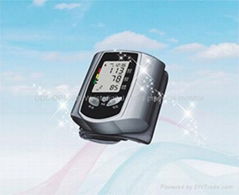  Wrist digital blood pressure monitor 