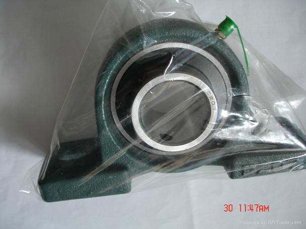 HTZC pillow block bearing UCP205 (China factory) 4