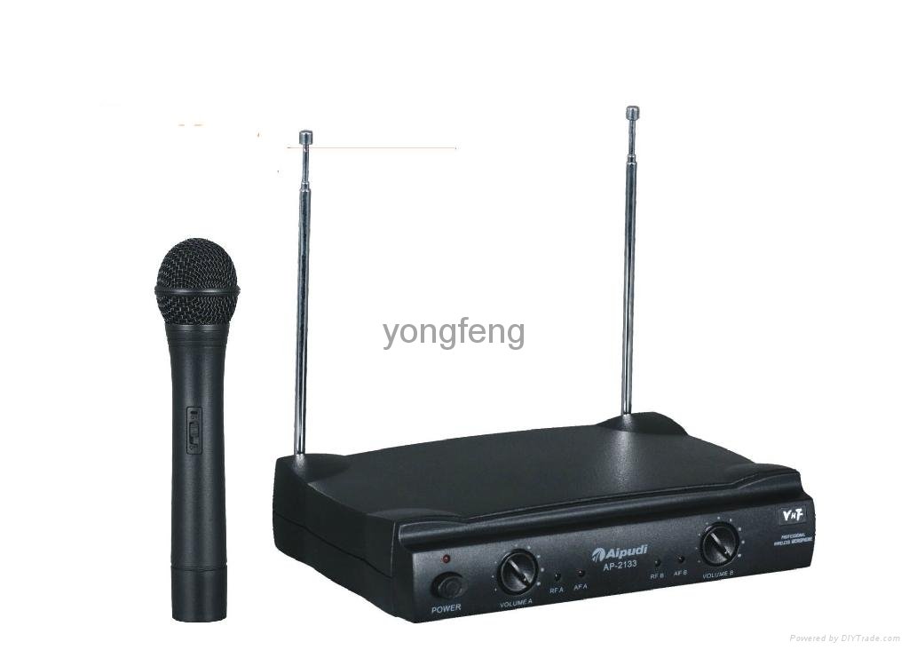 Professional VHF Dual Channels Wireless Microphone