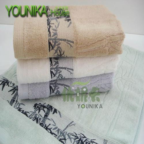 100% cotton velvet embroidered towel sets  3