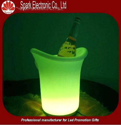 LED flashing ice bucket 2