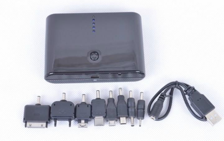 12000mAh mobile charger  3