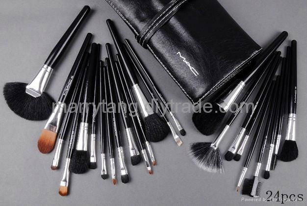 24 pcs set MAC makeup Brushes Wholesale Price Cosmetics Brush Sets