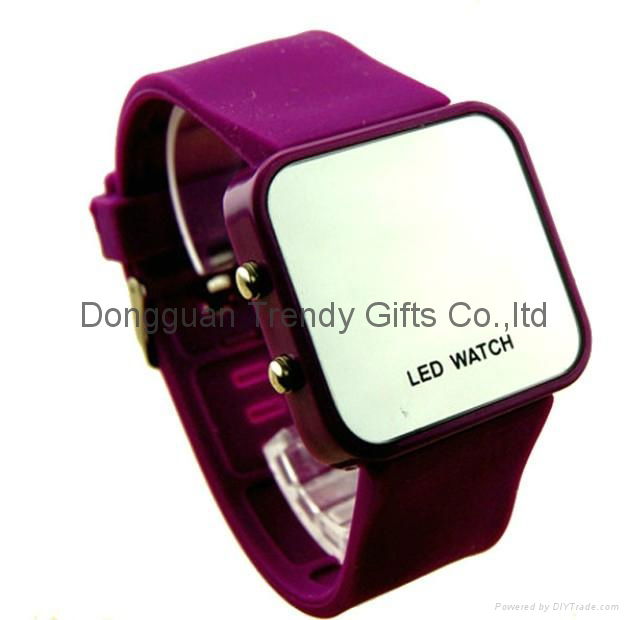 Fashion LED Digital Watch 2