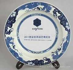 Porcelain Decorative Plates as Gifts