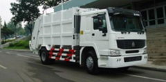 HOWO compactor garbage truck