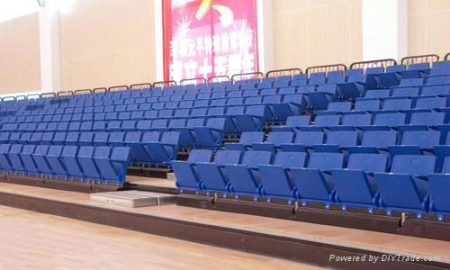 Selent telescopic seating retractable seating tribune