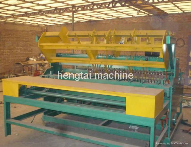 Full automatic stainless steel welded wire mesh machine( in roll)