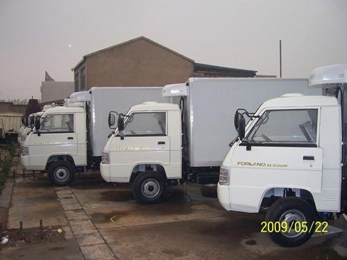 Themroking truck air conditioning system with high cooling capacity