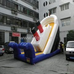 inflatable Titanic slide