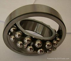 Self aligning ball bearing