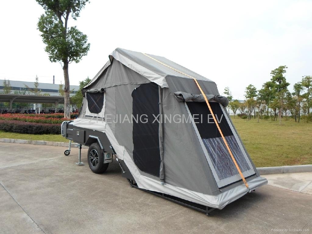  Off road backward folding hard floor camping trailer with carry rack upon  5