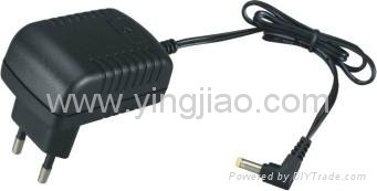 7W   Wall plug-in type Switching Power Adapters