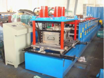 C Purlin Roll Forming Machine-With Punching