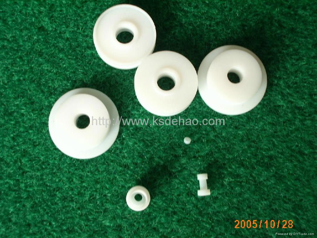 plastic PTFE/TEFLON insulator 4