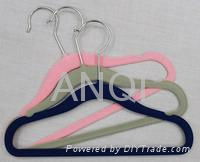 Velvet hanger with tie bar & hook 5