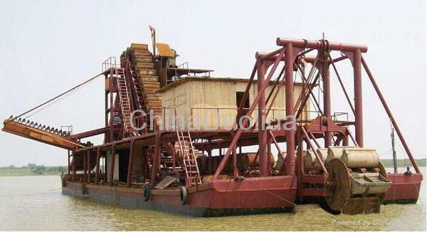 Large Gold Panning Ship