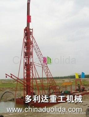 Dual-pump and Double-suction Sand Pumping Ship 3