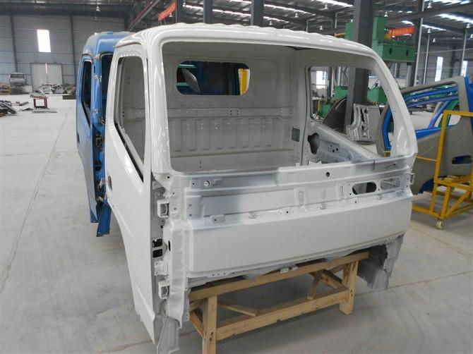 truck spare part -truck cab of dongfeng B07