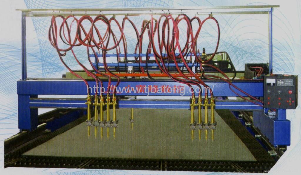 Straight-line multi heads cutting machine