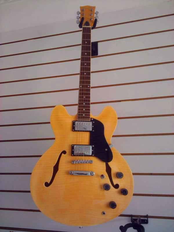 High quality jazz guitar for sale .