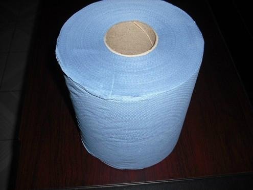 Centrefeed paper towel roll 4
