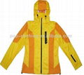 women colorful camping jacket Language Option  French 