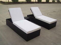 2012 hotsale rattan chaise lounge 