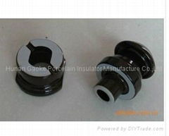 The LT 1/600A electrical porcelain insulators