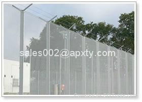 358 high security fencing 2