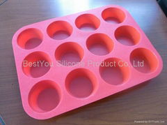 12 RED Standard Muffin Silicone / Silicon Mould 