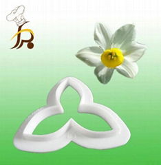 Flower embossing cutter