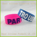 Silicone wristbands&bracelets 2