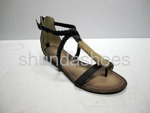 Comfortable fashion into color flat sandals 560-28