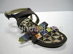 Comfortable fashion into color flat sandals 560-48