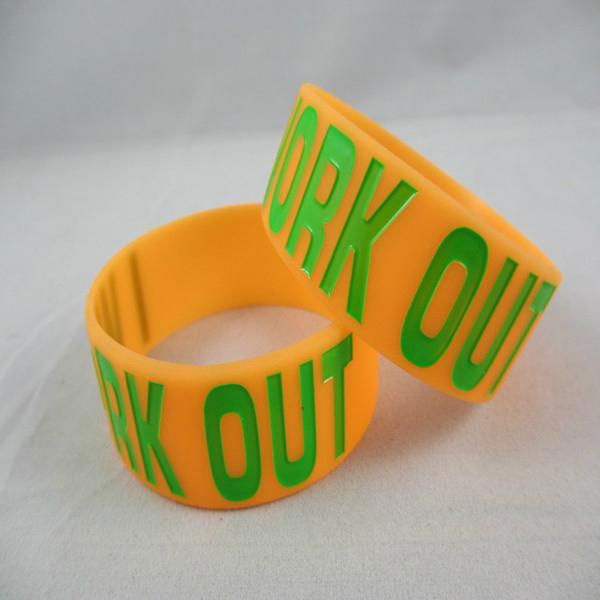 2013 High quanlity stylish cheap silicone wristbands 4