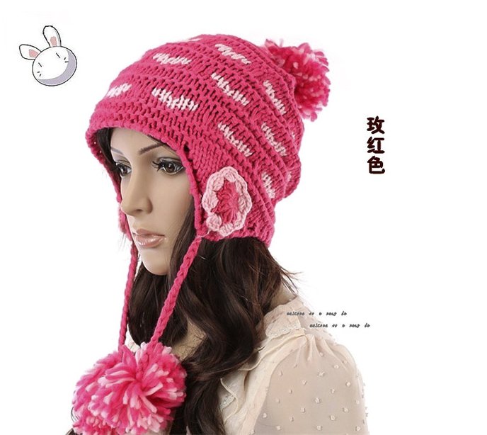 2012 New Design Warm and lovely Knitted Beanie Hat 